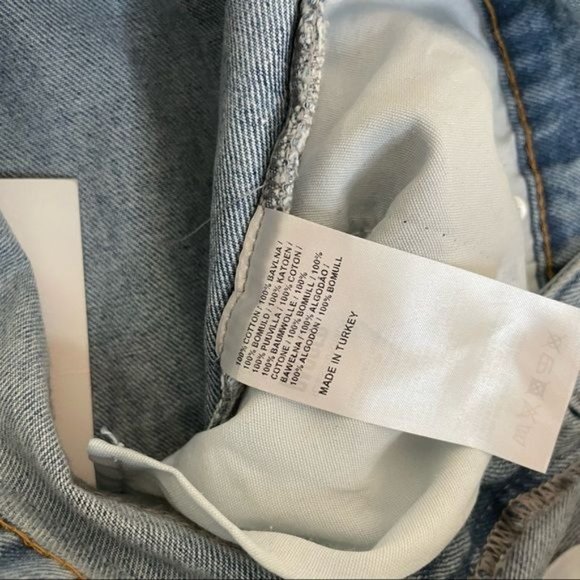 THE RAGGED PRIEST REVIVE RELAXED STRAIGHT LEG MID RISE V WAIST LIGHT WASH JEANS - Picture 9 of 9